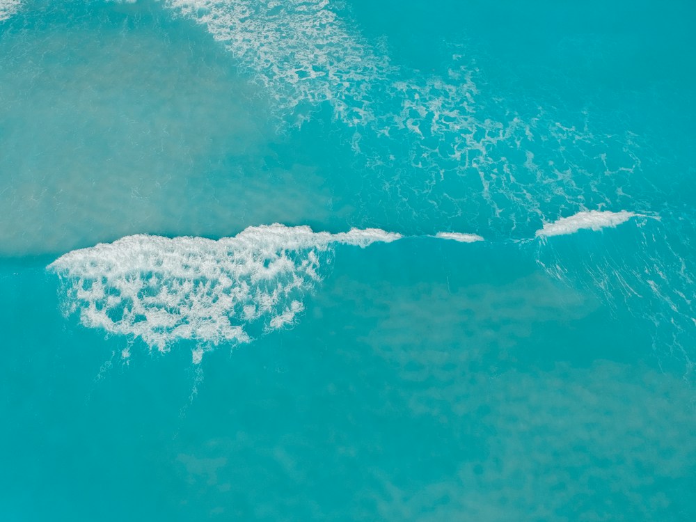 Blue ocean along the Miami coastline
